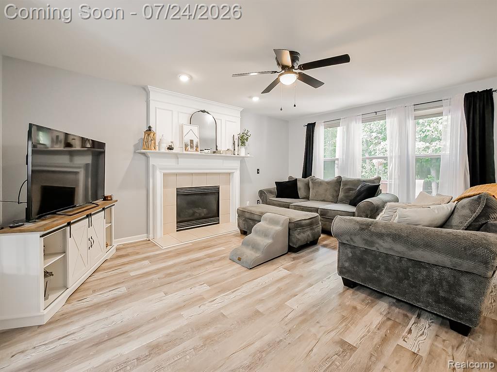 1643 Prairie Drive, Pontiac, MI 48340 — Photo 2