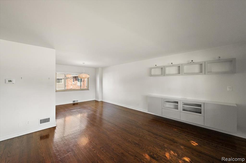 975 N Old Woodward Avenue, Birmingham, MI 48009 — Photo 11