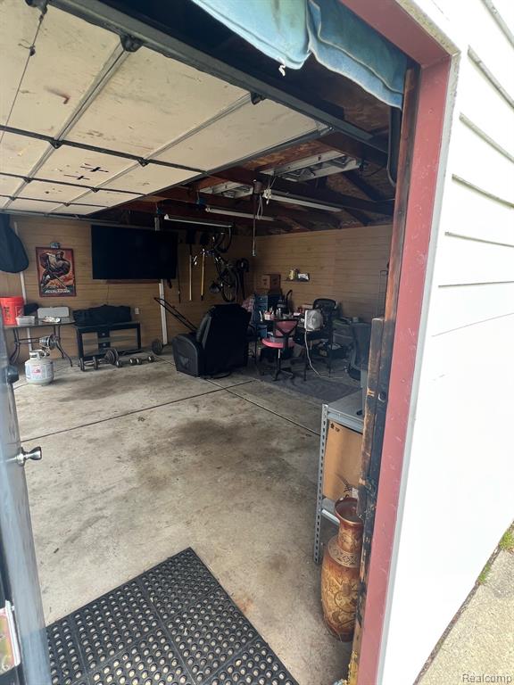 22480 Hillock Avenue, Warren, MI 48089 — Photo 7