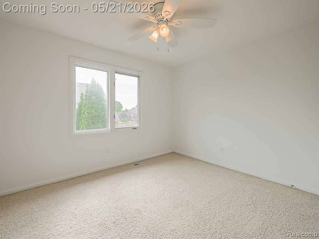 14001 Wayford Run, Shelby Twp, MI 48315 — Photo 33