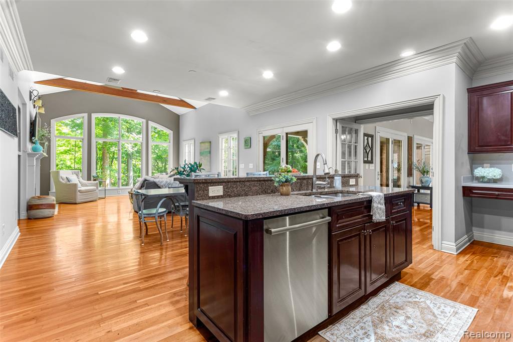 18278 Woodbury Court, Northville, MI 48168 — Photo 14