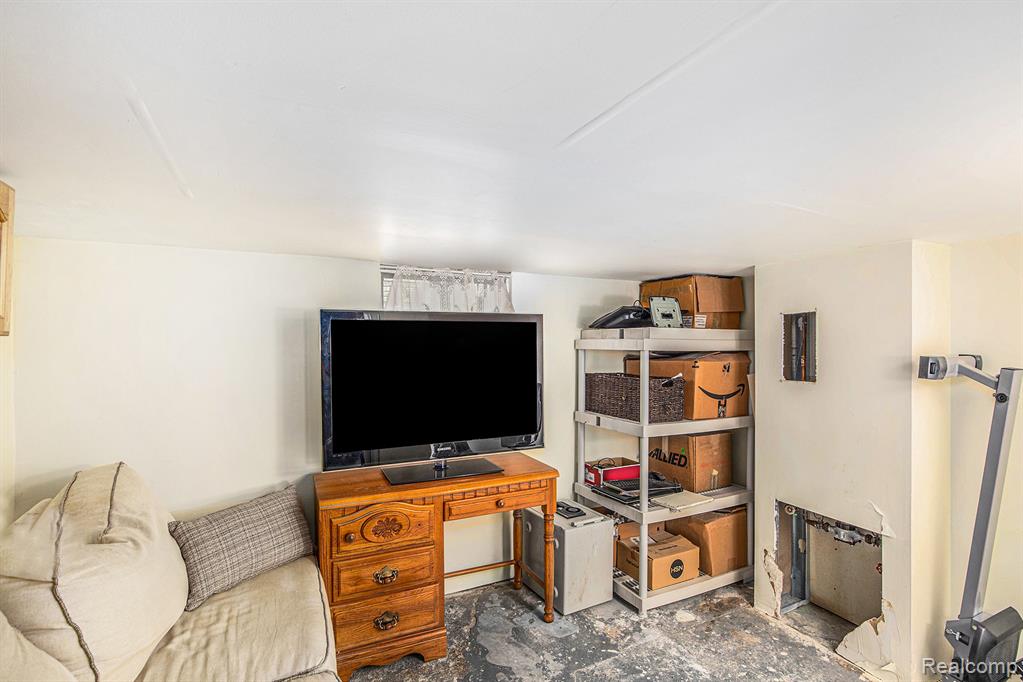 229 W Lafayette Street, Romeo, MI 48065 — Photo 22