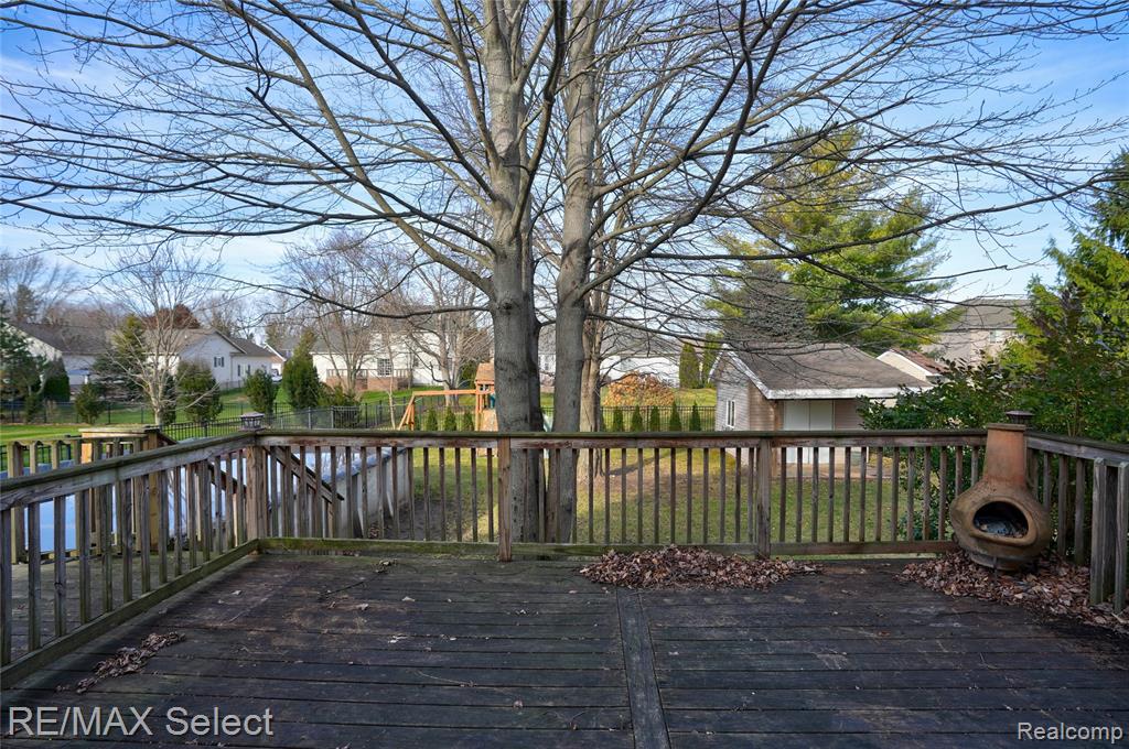 3948 Stoney Ridge Drive, Fort Gratiot, MI 48059 — Photo 11