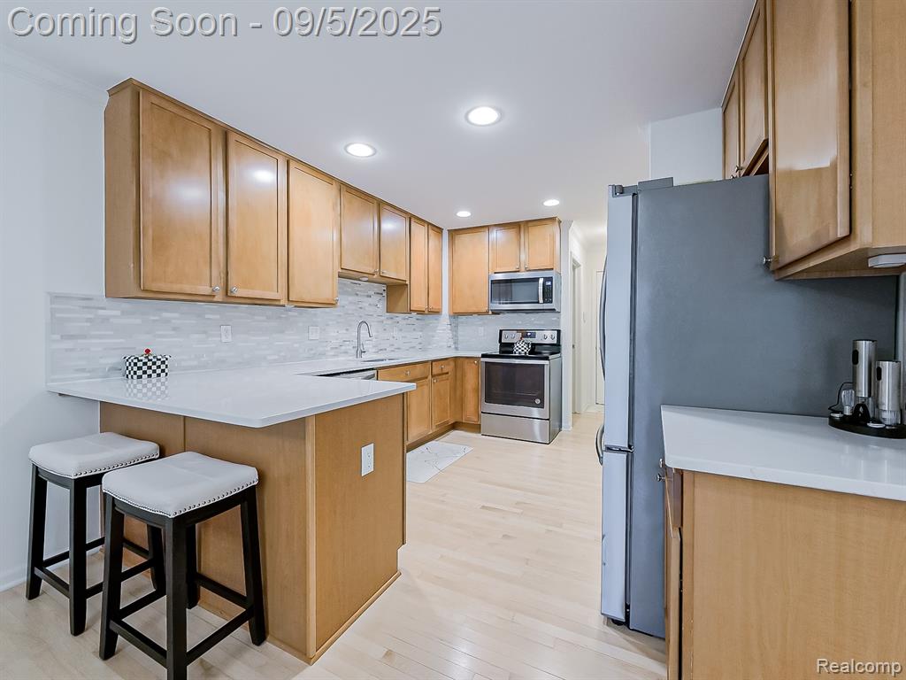 617 Macwilliams Lane, Royal Oak, MI 48067 — Photo 7
