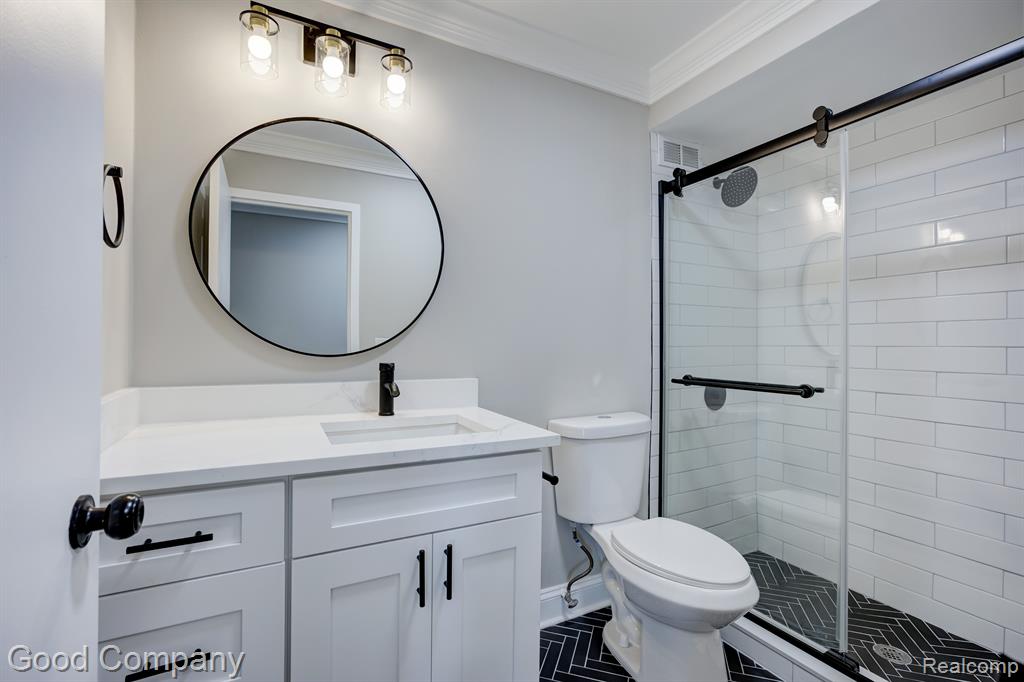 5000 TOWN Center, 1104, Southfield, MI 48075 — Photo 28