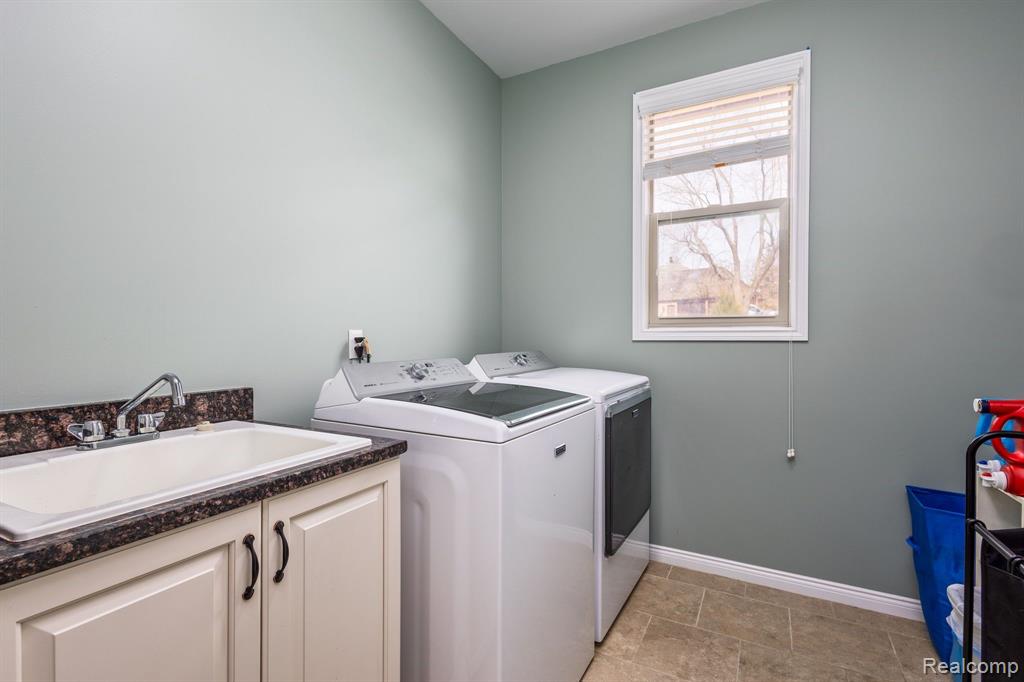 7391 PARK TERRACE Lane, Shelby Twp, MI 48317 — Photo 25