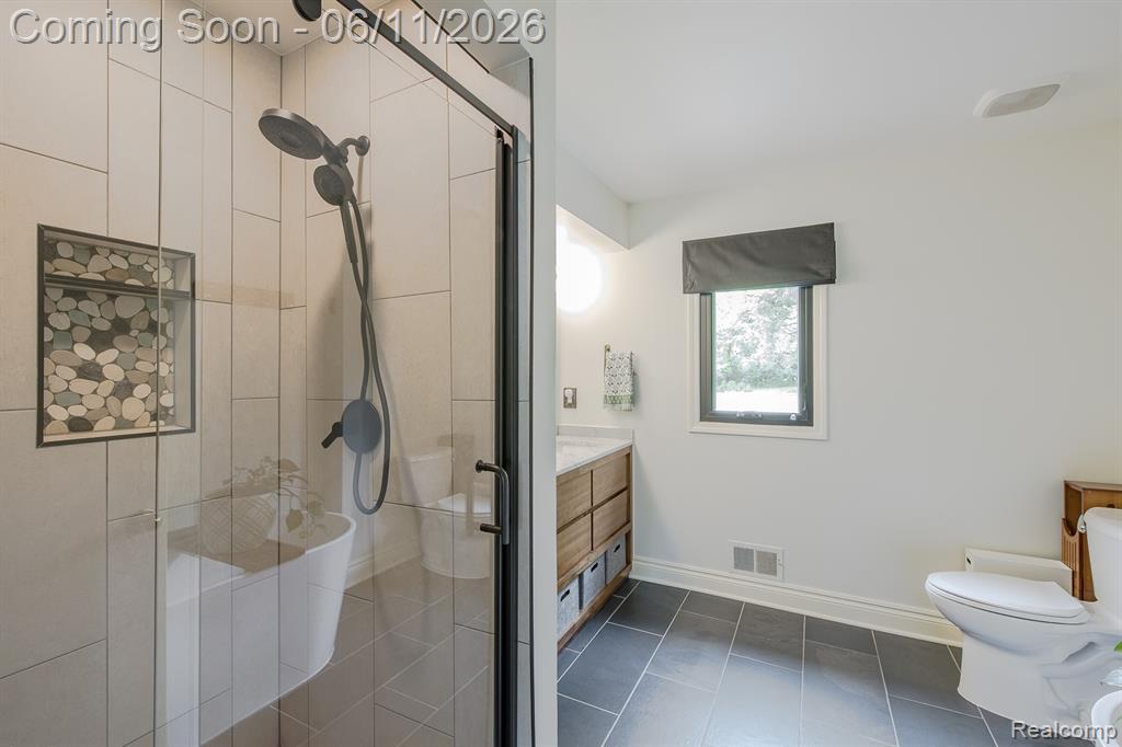 6563 Sun Valley Drive, Clarkston, MI 48348 — Photo 43