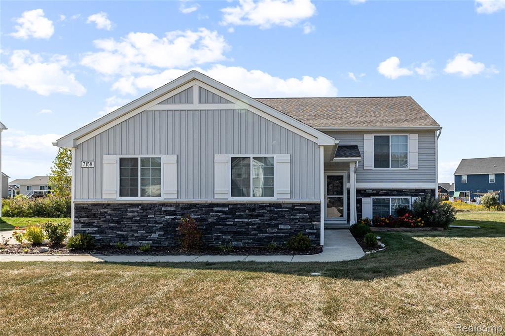 7158 Primrose Lane, Grand Blanc, MI 48439 — front exterior