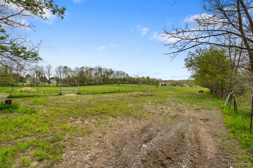 1775 Imlay City Road, Lapeer, MI 48446 — Photo 44