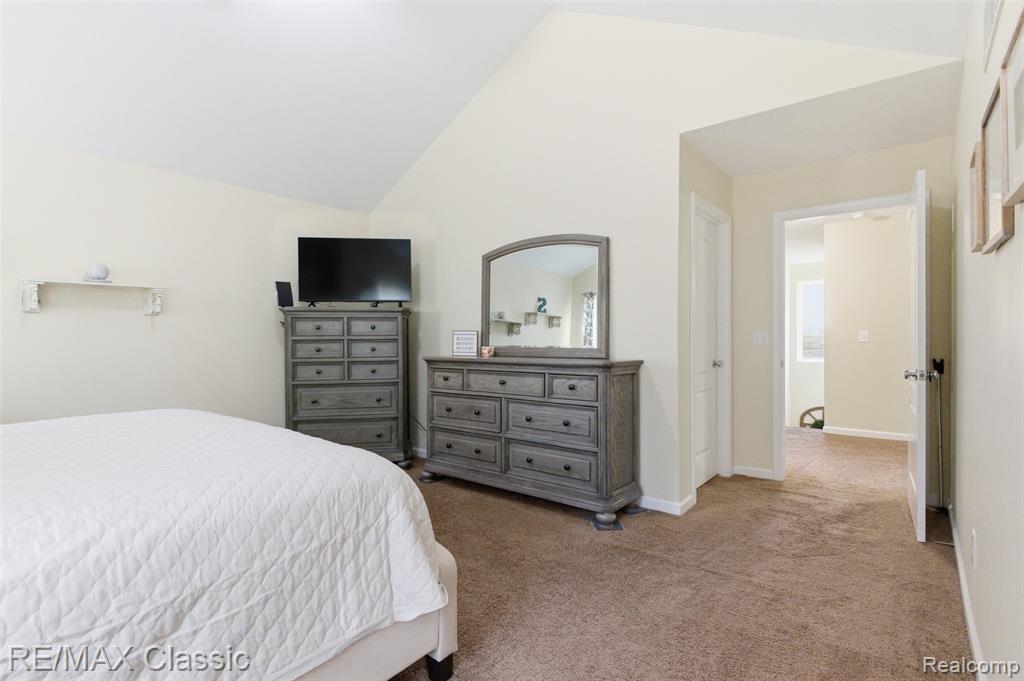 7946 Russell Drive, Westland, MI — Photo 17