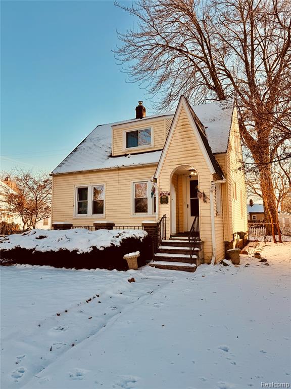 630 Buckingham Ave, Flint, MI 48507 — front exterior