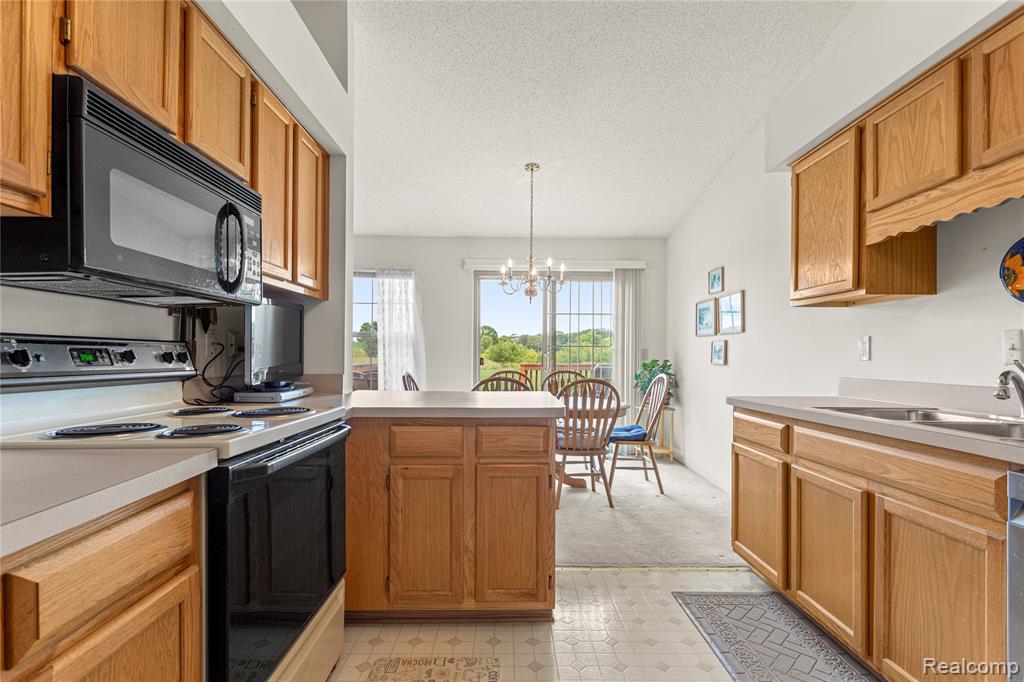 1919 Pebble Creek Drive, Canton, MI 48188 — Photo 19