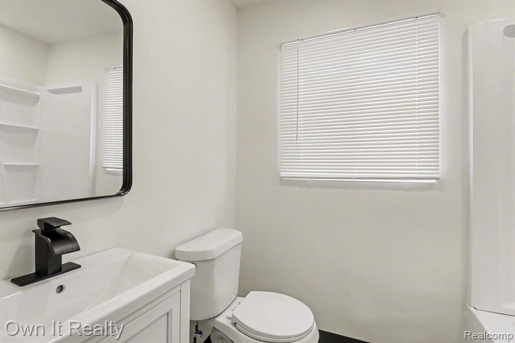 13031 Joy Road, Detroit, MI 48228 — Photo 24