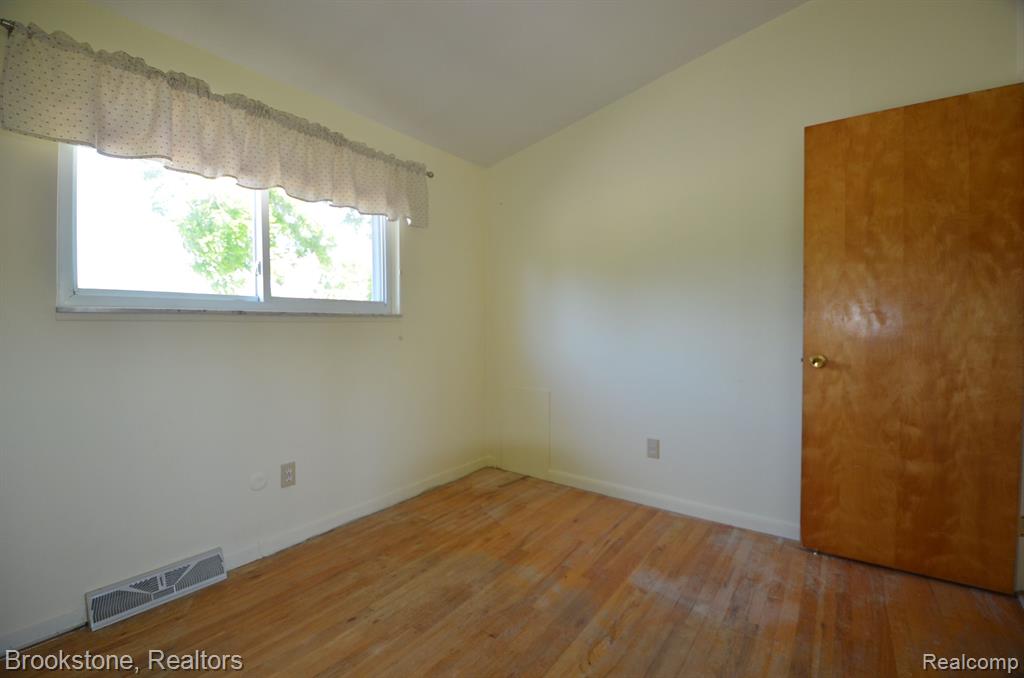 5465 WINELL Street, Clarkston, MI — Photo 29