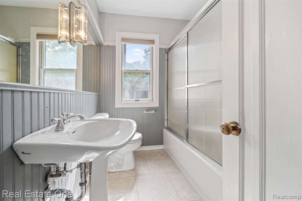 8771 HAMBURG Road, Brighton, MI 48116 — Photo 11