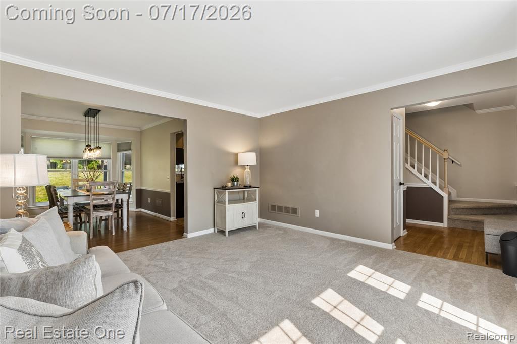 763 Whitney Drive, Rochester Hills, MI 48307 — Photo 5