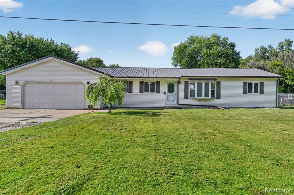 4184 W Lake Road, Clio, MI 48420