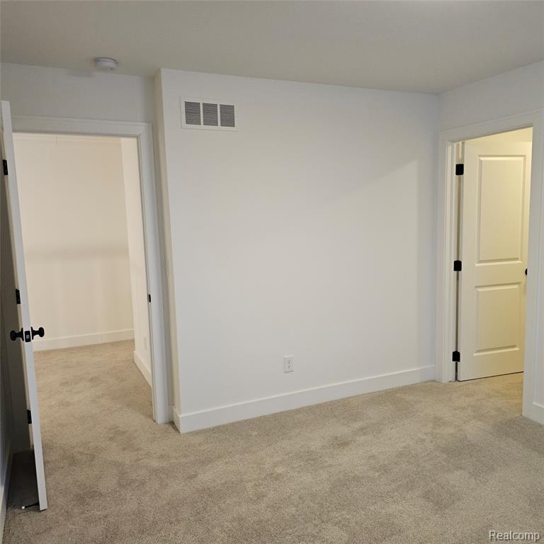 18582 Stallmann Drive, Macomb, MI 48042 — Photo 36