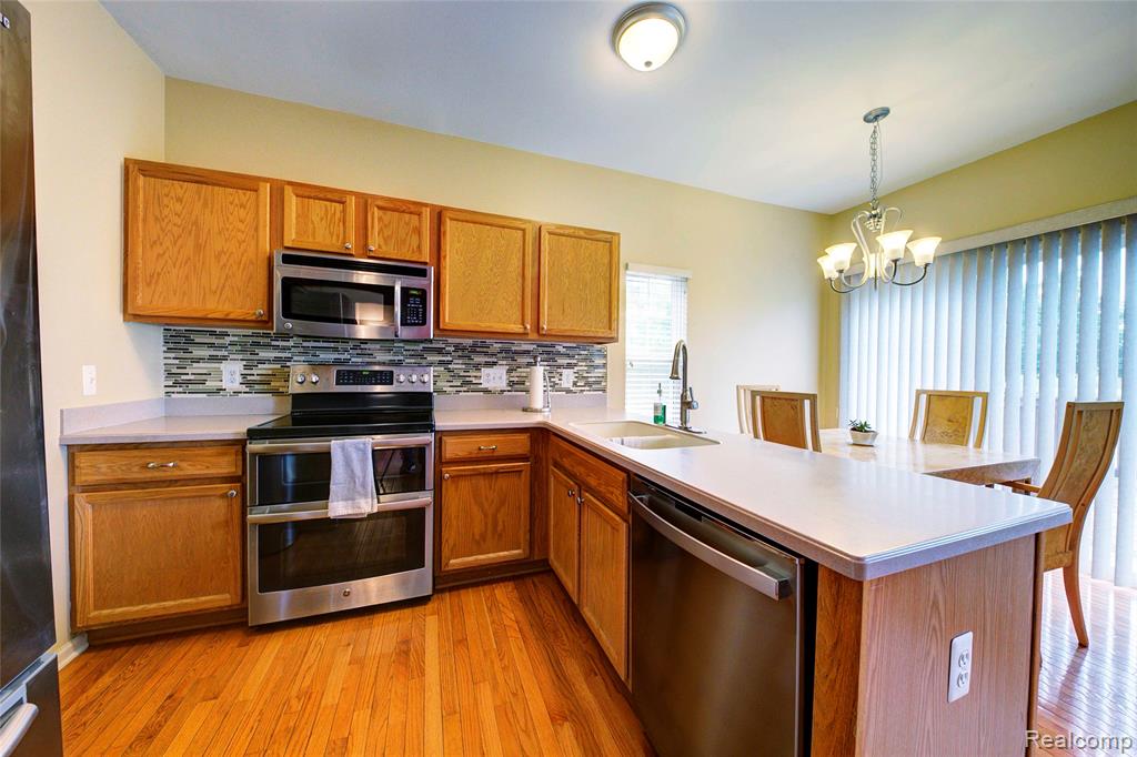 603 Concord Drive E, Canton, MI 48188 — Photo 13