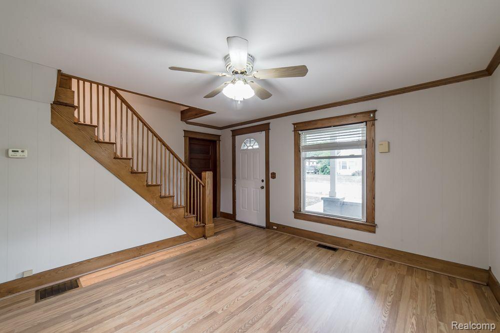335 N CHURCH Street, Ortonville, MI 48462 — Photo 5