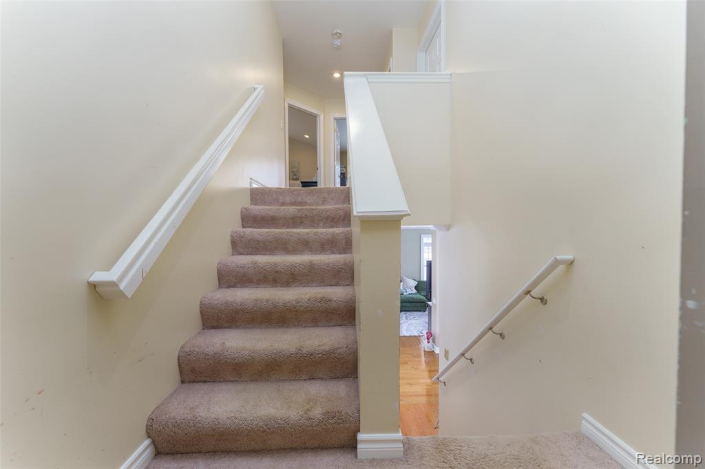 4695 Emerald Valley Loop, Fowlerville, MI 48836 — Photo 25
