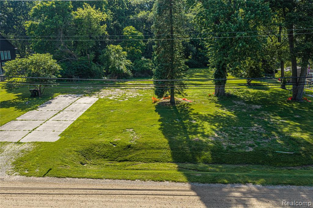 466 Driftwood Avenue, Rochester Hills, MI 48307 — Photo 4