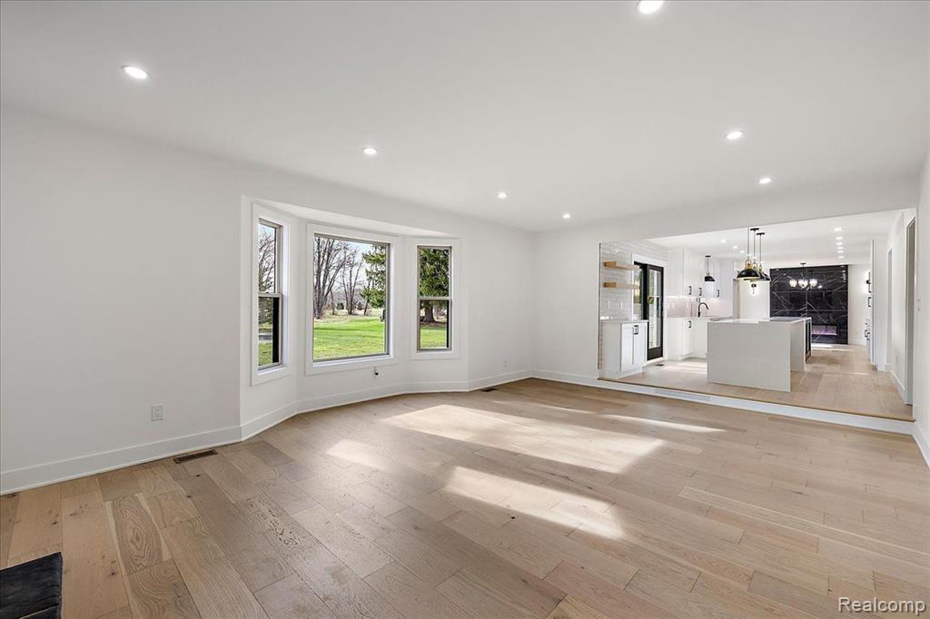 61561 N RIDGE Trail, Washington, MI — Photo 24