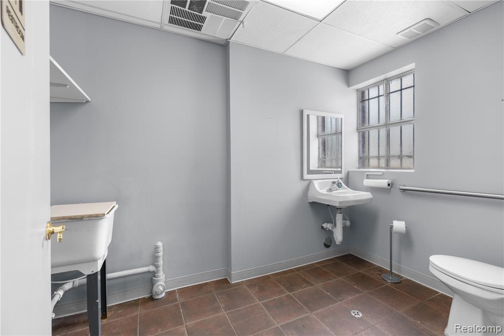 9861 Reeck Road, Allen Park, MI 48101 — Photo 17