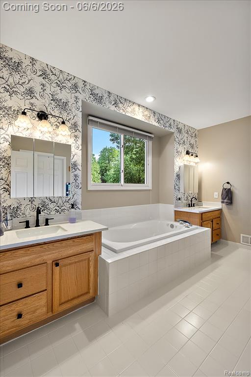 5768 Bellshire Lane, Clarkston, MI — Photo 42
