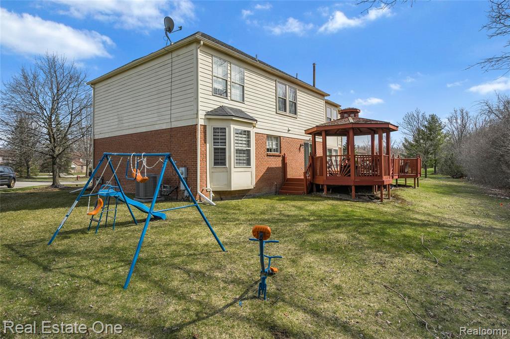 2590 Oakham Court, Canton, MI 48188 — Photo 31