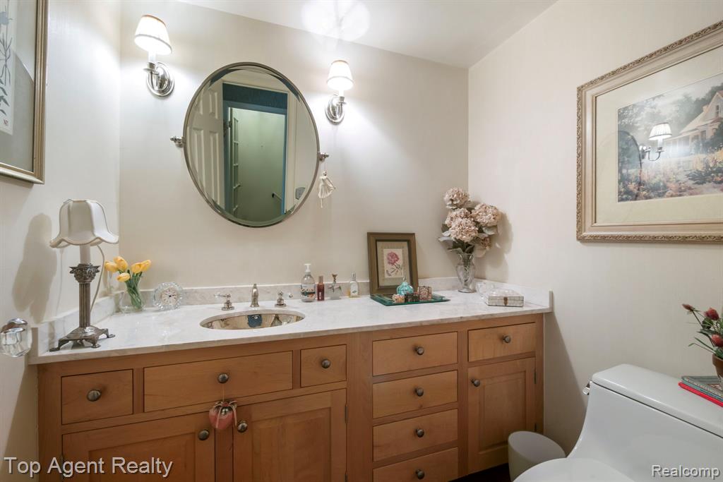 1200 Trailwood Path, Bloomfield Hills, MI 48301 — Photo 19