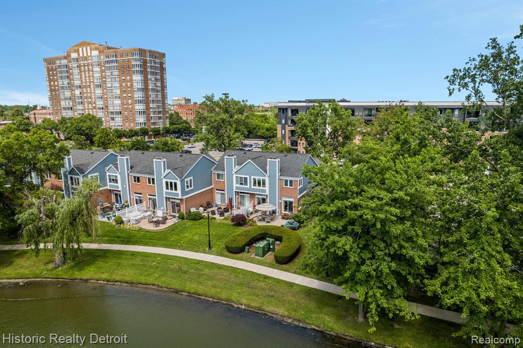 203 WINDWARD Court, 22, Detroit, MI 48207 — Photo 44