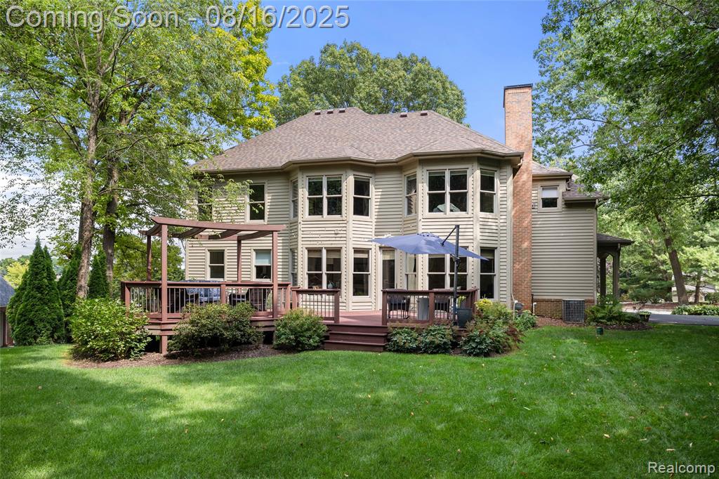 7085 Hickory Hollow Circle, Clarkston, MI 48348 — Photo 53