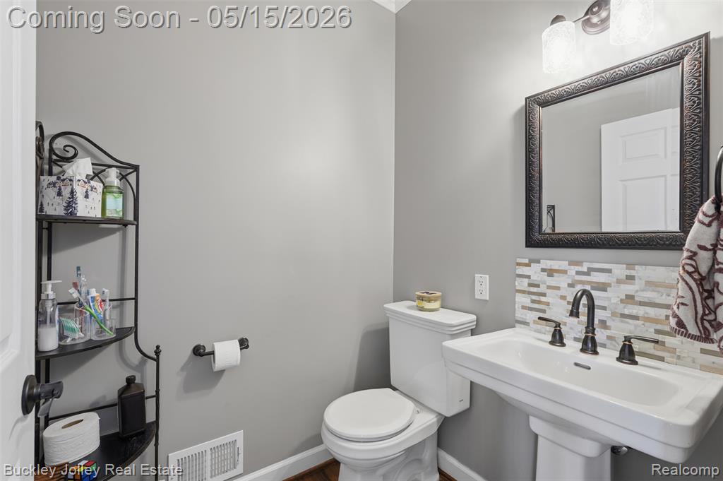 8705 Clarion Court, Brighton, MI 48116 — Photo 37