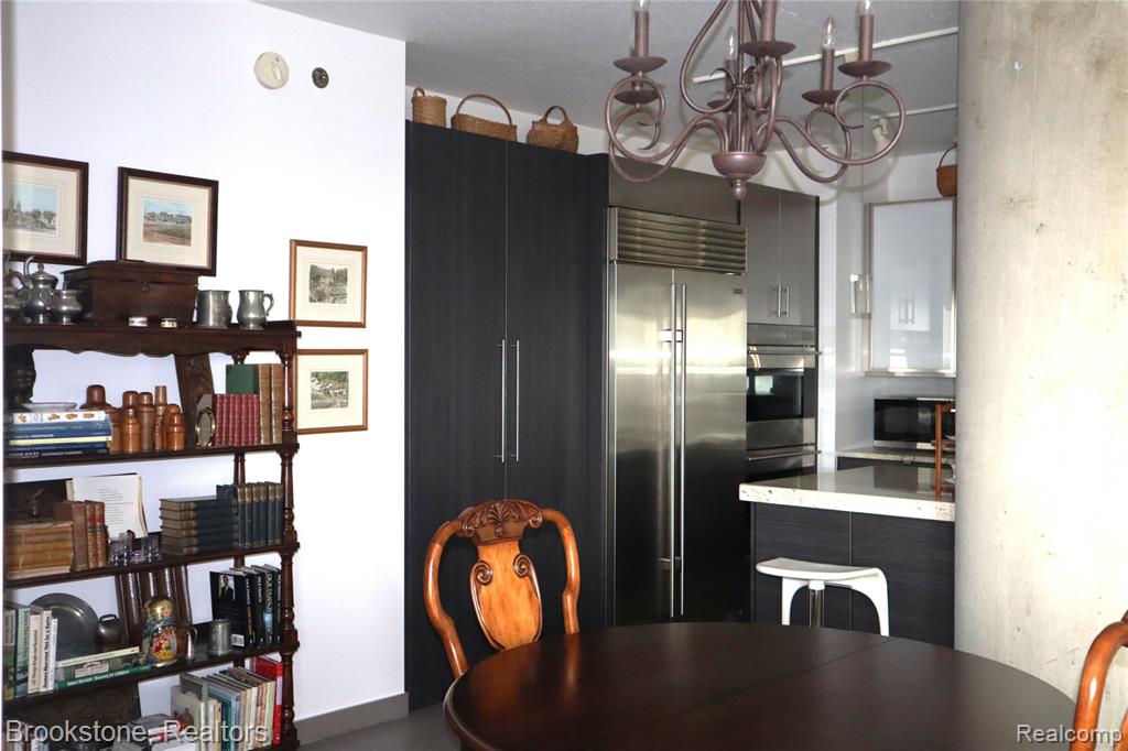 432 Washington Avenue, 1304, Royal Oak, MI 48067 — Photo 14