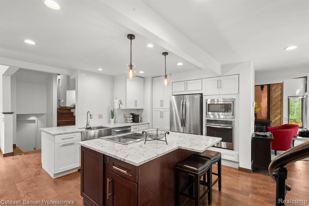 4943 CANYON OAKS Drive, Brighton, MI 48114 — Photo 17
