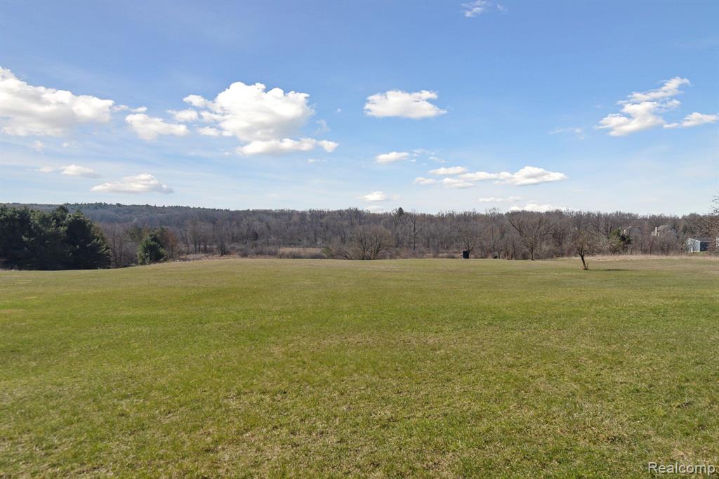 5821 SAWMILL LAKE Road, Ortonville, MI 48462 — Photo 13