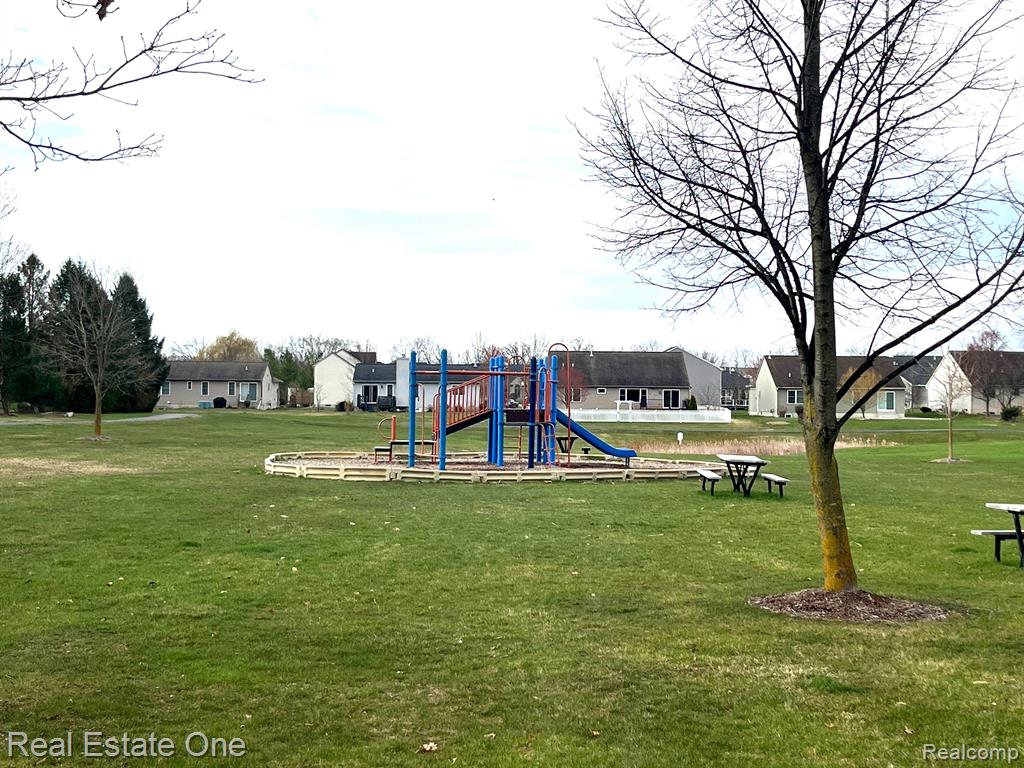 6993 WELLINGTON Drive, Dexter, MI 48130 — Photo 6