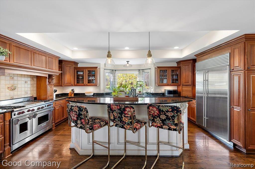 4671 BURNLEY Drive, Bloomfield Hills, MI 48304 — Photo 21