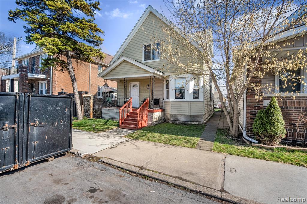 2422 Commor Street, Hamtramck, MI 48212