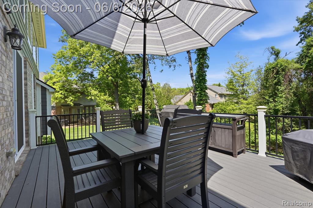 7375 N Mistwood Drive, White Lake, MI 48383 — Photo 53