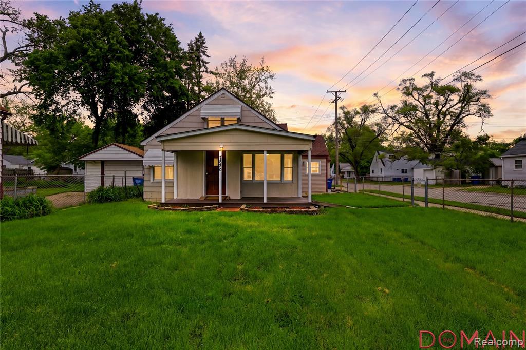 7285 Prospect Avenue, Warren, MI 48091 — front exterior