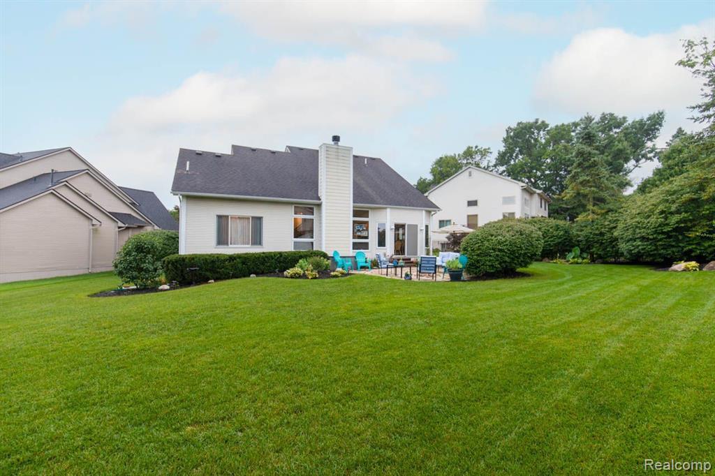 914 E LIBERTY Street, Milford, MI 48381 — Photo 10