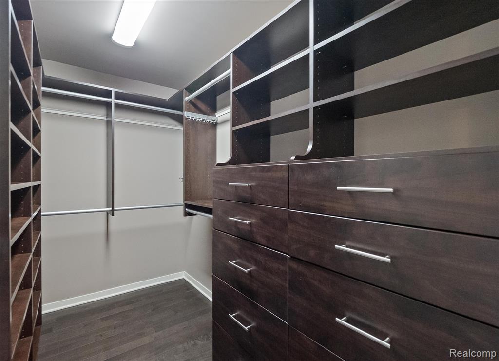 432 S Washington Avenue, 1804, Royal Oak, MI 48067 — Photo 12