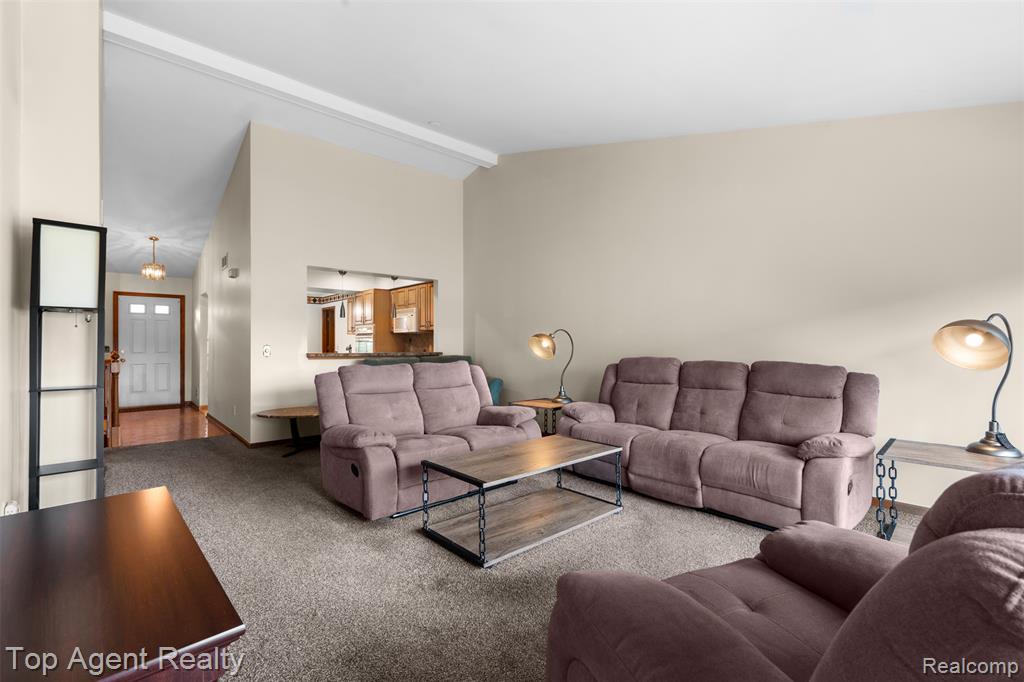 42618 Cassin Way, Clinton Twp, MI 48038 — Photo 7