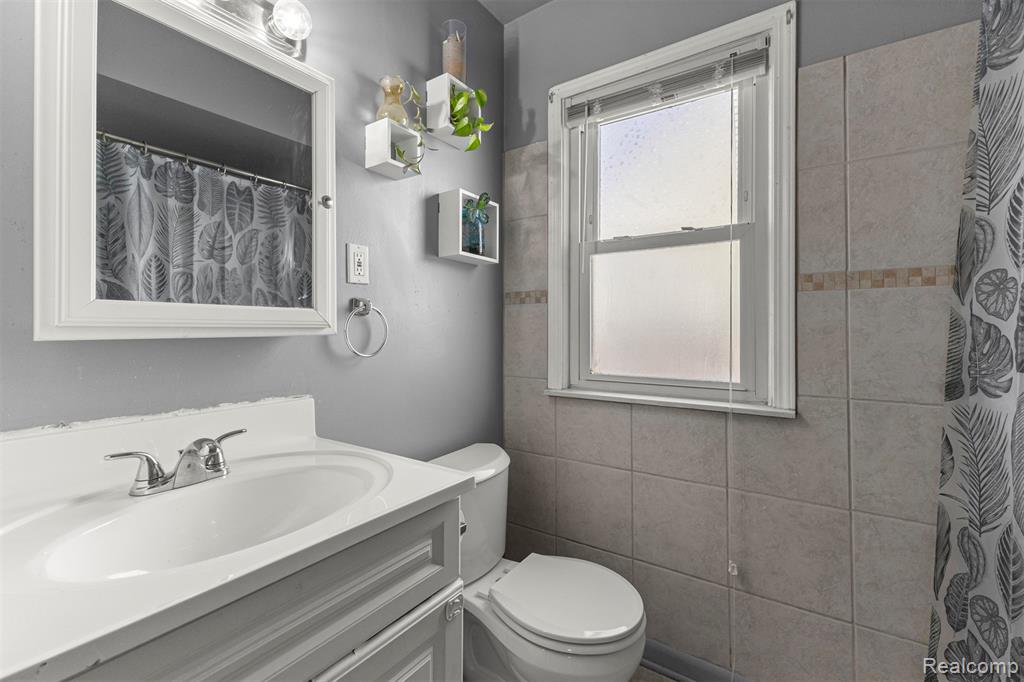 2119 White Avenue, Lincoln Park, MI 48146 — Photo 17