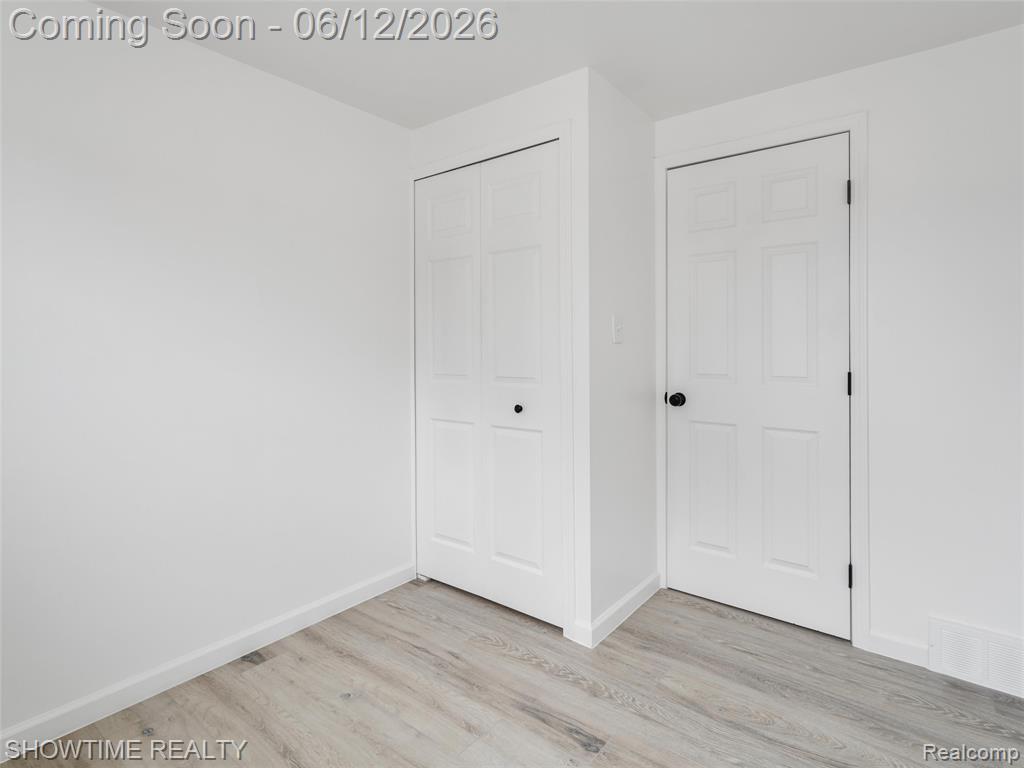 20120 Brian Court, Clinton Twp, MI 48035 — Photo 13