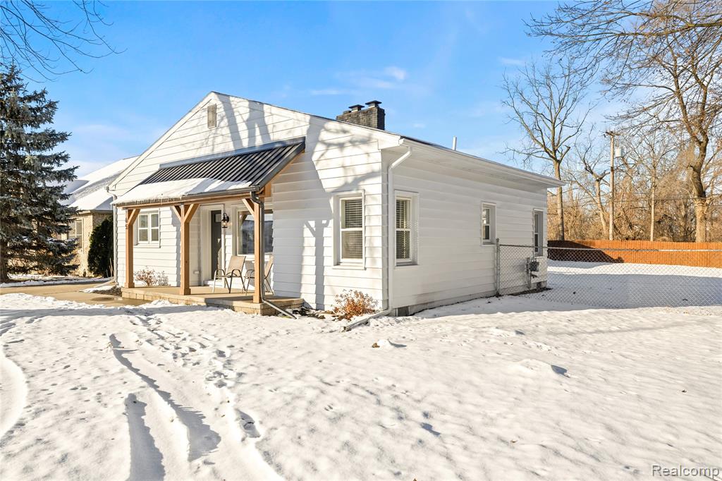 65 Algansee Drive, Troy, MI 48083 — Photo 4