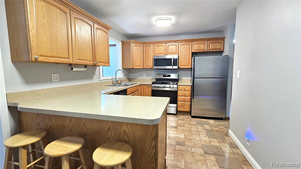 466 Lyon Boulevard, South Lyon, MI 48178 — Photo 2
