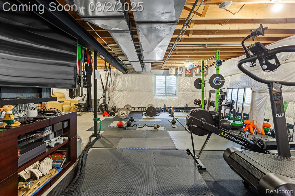 710 Pine Tree Road, Lake Orion, MI 48362 — Photo 31